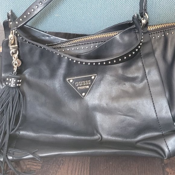 Guess handbag - Picture 3 of 7